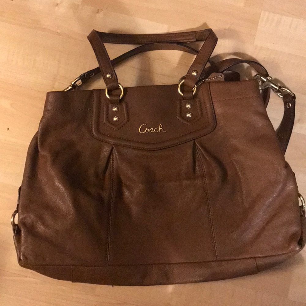 Coach bag- Ashley in camel brown - Picture 1 of 5